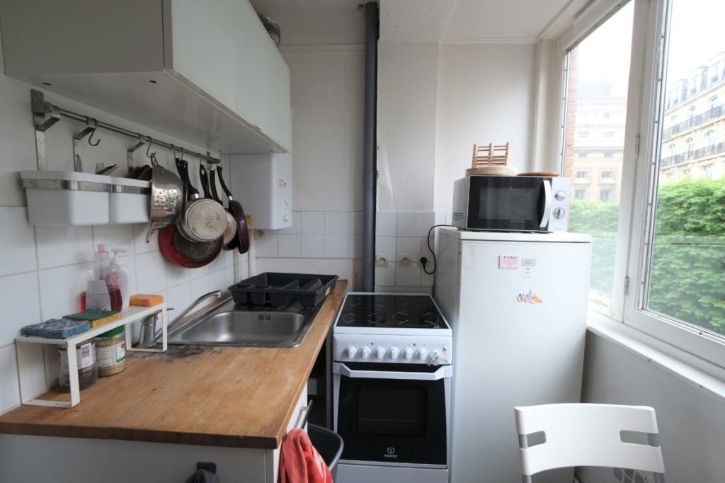 CHAMBRE - LILLE CENTRE - 15.33 m2 - LOUÉ
