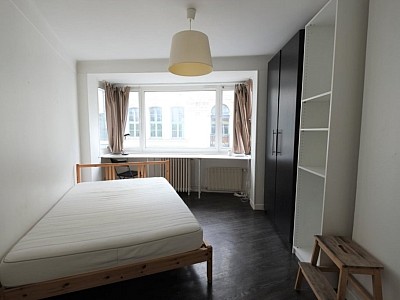 CHAMBRE - LILLE CENTRE - 15.33 m2 - LOUÉ