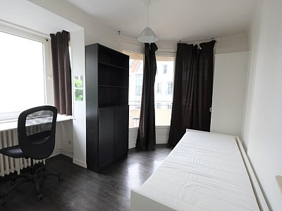 CHAMBRE - LILLE CENTRE - 15.33 m2 - LOUÉ