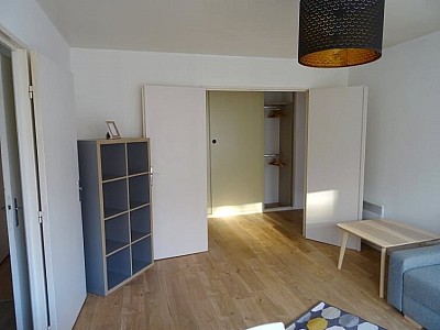 CHAMBRE - LILLE MOULINS - 25.35 m2 - LOUÉ