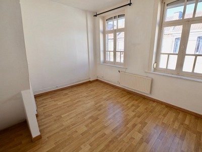 IMMEUBLE DE RAPPORT - LILLE MOULINS - 63 m2 - 165000€