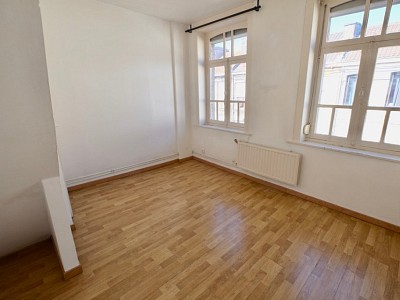 IMMEUBLE DE RAPPORT - LILLE MOULINS - 63 m2 - 165000 €