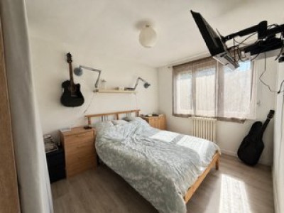 MAISON A LOUER - LAMBERSART - 73.88 m2 - 1 000 € charges comprises par mois