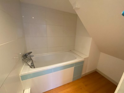 MAISON - LILLE CORMONTAIGNE - 123.3 m2 - LOUÉ