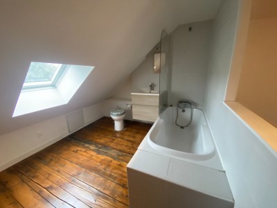 MAISON - LILLE CORMONTAIGNE - 123.3 m2 - LOUÉ