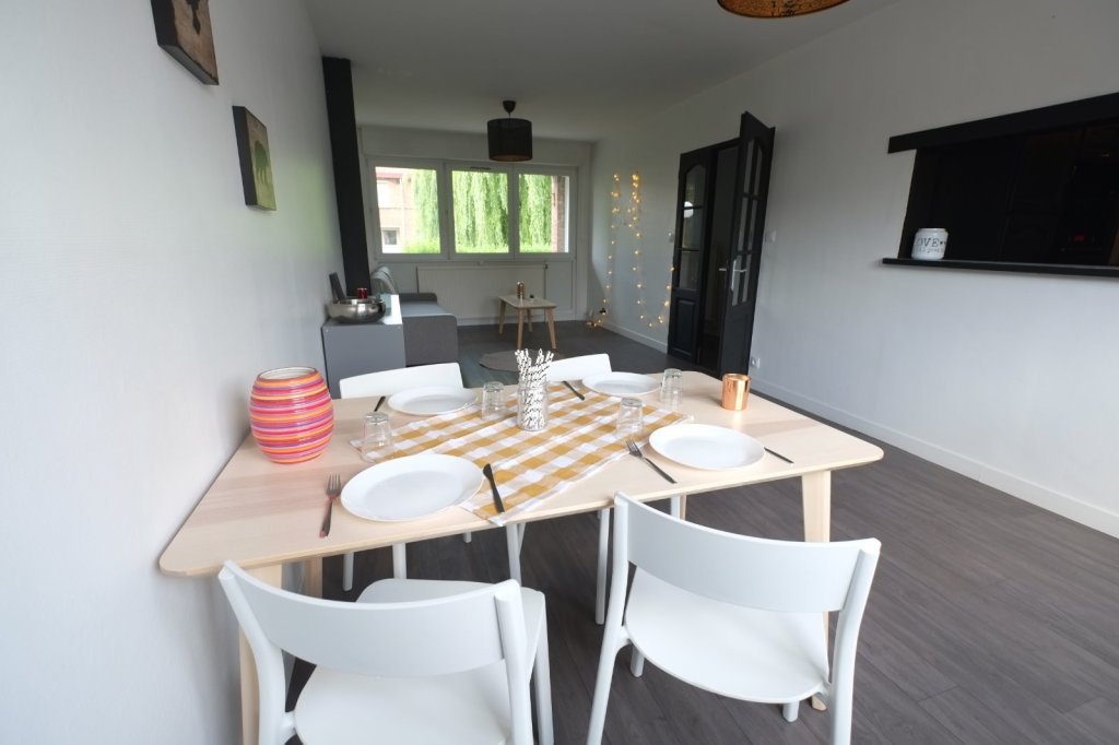 MAISON - LILLE ST MAURICE - 95.52 m2 - LOUÉ