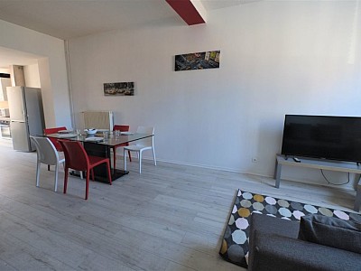 MAISON - LILLE SUD - 87.97 m2 - LOUÉ