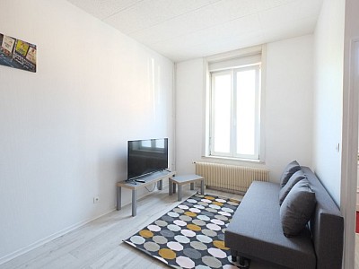 MAISON - LILLE SUD - 87.97 m2 - LOUÉ