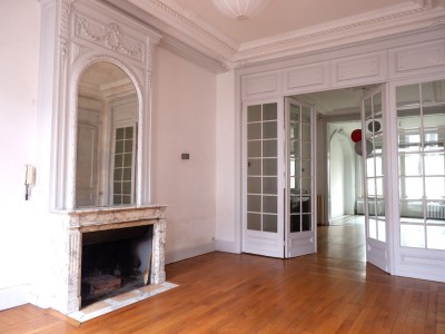 MAISON - LILLE VAUBAN - 310 m2 - LOUÉ