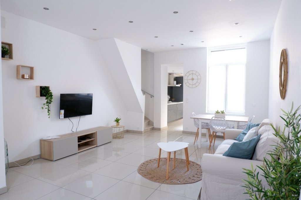 MAISON - ROUBAIX - 80 m2 - LOUÉ