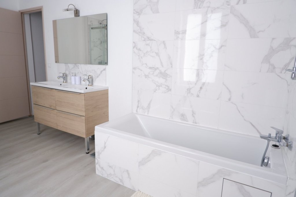 MAISON - ROUBAIX - 80 m2 - LOUÉ