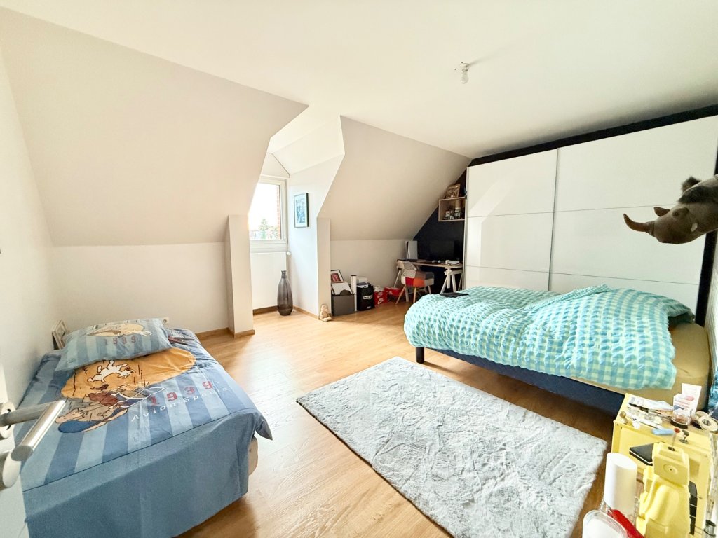 MAISON - ENGLOS - 237 m2 - 626�000�&euro;