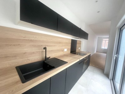 MAISON - LAMBERSART - 86 m2 - 329900€