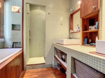 MAISON - LAMBERSART - 170 m2 - 729000 €