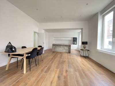 MAISON - LAMBERSART - 180 m2 - 697000€