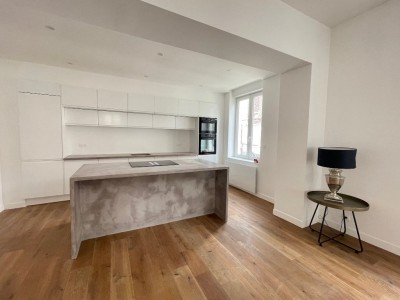MAISON - LAMBERSART - 180 m2 - 697000€