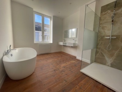 MAISON - LAMBERSART - 180 m2 - 697000€