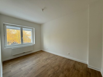 MAISON - LAMBERSART - 100 m2 - VENDU