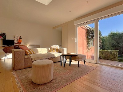 MAISON - LAMBERSART - 117 m2 - 420000€