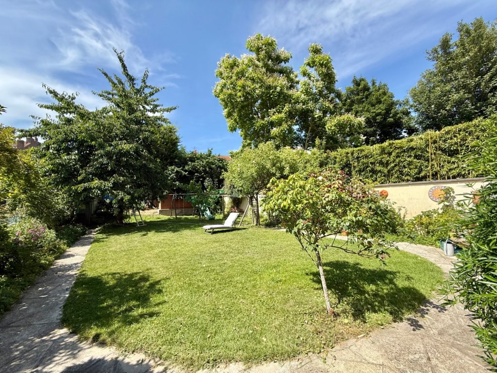 MAISON - LAMBERSART - 200 m2 - 899 000 €