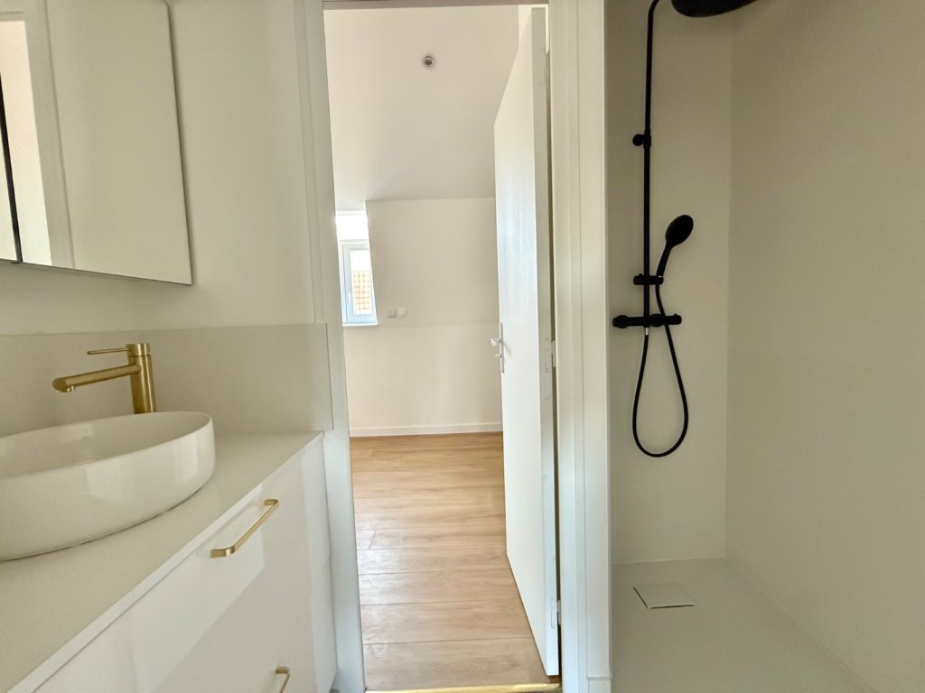 MAISON - LAMBERSART - 99 m2 - VENDU