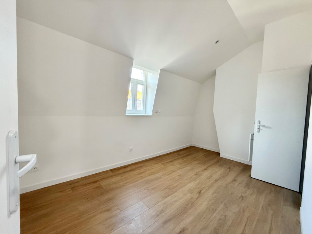 MAISON - LAMBERSART - 99 m2 - VENDU