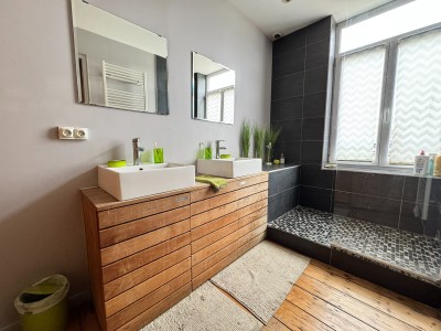 MAISON A VENDRE - LAMBERSART - 218 m2 - 649000€