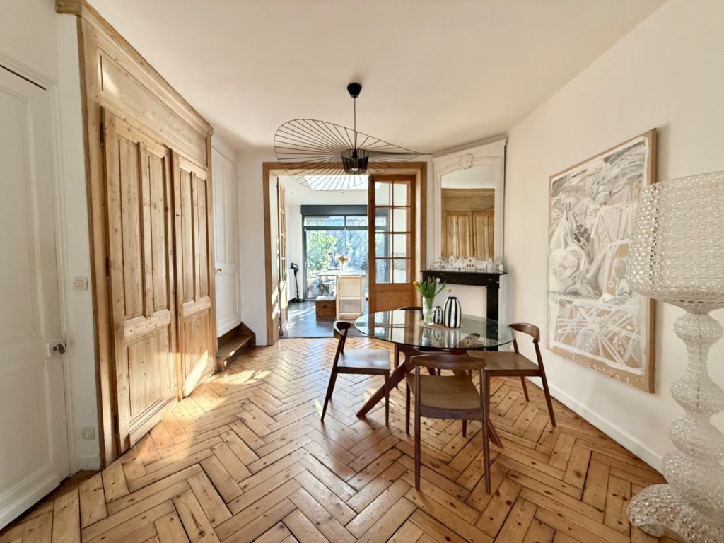 MAISON - LAMBERSART - 103 m2 - 498�000�&euro;