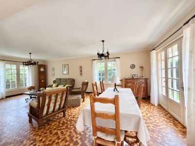MAISON A VENDRE - LAMBERSART - 160 m2 - 750 000 €