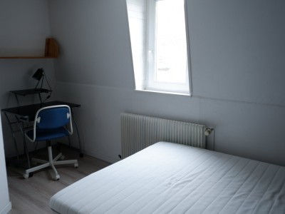 MAISON - LILLE SUD - 90 m2 - 211000€
