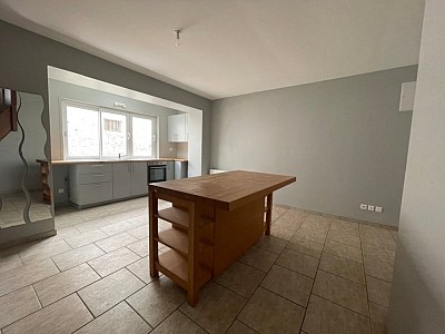MAISON - LILLE WAZEMMES - 63 m2 - 235000€