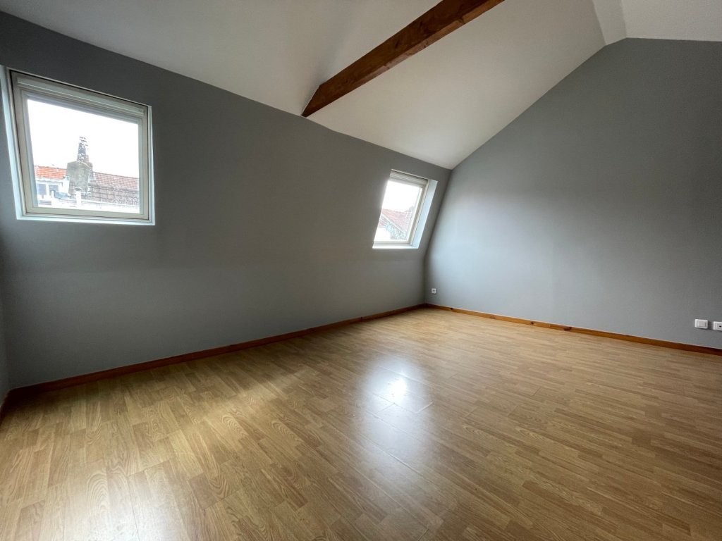 MAISON - LILLE WAZEMMES - 63 m2 - 235 000 €