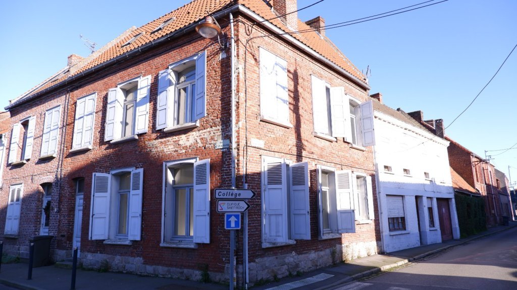 MAISON - MARCHIENNES - 150 m2 - 180 000 €