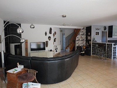 MAISON - MERIGNIES - 135 m2 - 399000€