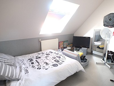 MAISON - MERIGNIES - 135 m2 - 399000€