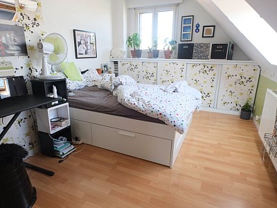 MAISON - MERIGNIES - 135 m2 - 399000€