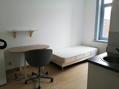 STUDIO - LILLE ESQUERMES - 12 m2 - LOUÉ