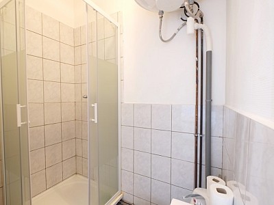 STUDIO - LILLE ESQUERMES - 12 m2 - LOUÉ
