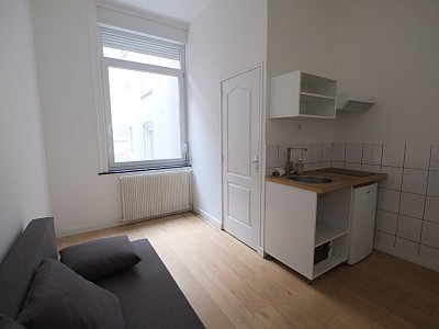 STUDIO - LILLE VAUBAN - 12.49 m2 - LOUÉ