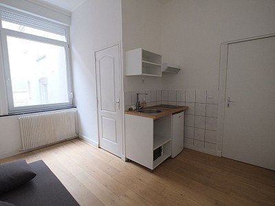 STUDIO - LILLE VAUBAN - 12.49 m2 - LOUÉ