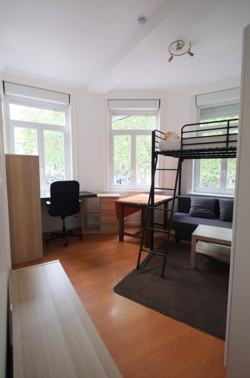 STUDIO - LILLE MOULINS - 23.71 m2 - LOUÉ