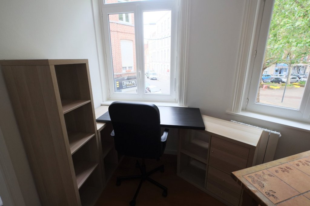 STUDIO - LILLE MOULINS - 23.71 m2 - LOUÉ