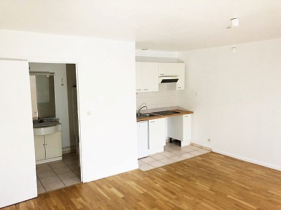 STUDIO - LILLE REPUBLIQUE - 25,23 m2 - LOUÉ