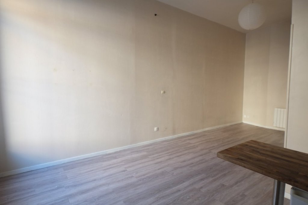 STUDIO - LILLE VAUBAN - 26.42 m2 - LOU&Eacute;