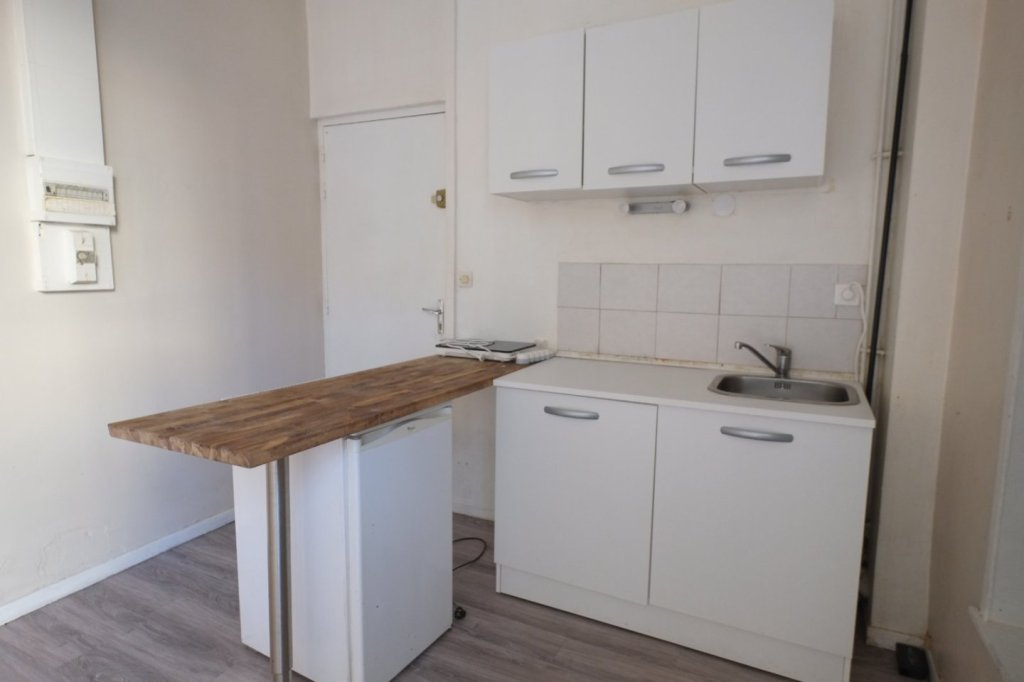 STUDIO - LILLE VAUBAN - 26.42 m2 - LOU&Eacute;