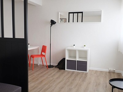 STUDIO - LILLE WAZEMMES - 28.39 m2 - LOUÉ