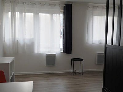 STUDIO - LILLE WAZEMMES - 28.39 m2 - LOUÉ