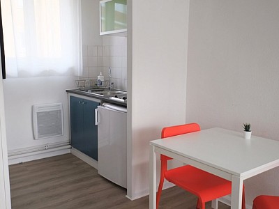 STUDIO - LILLE WAZEMMES - 28.39 m2 - LOUÉ