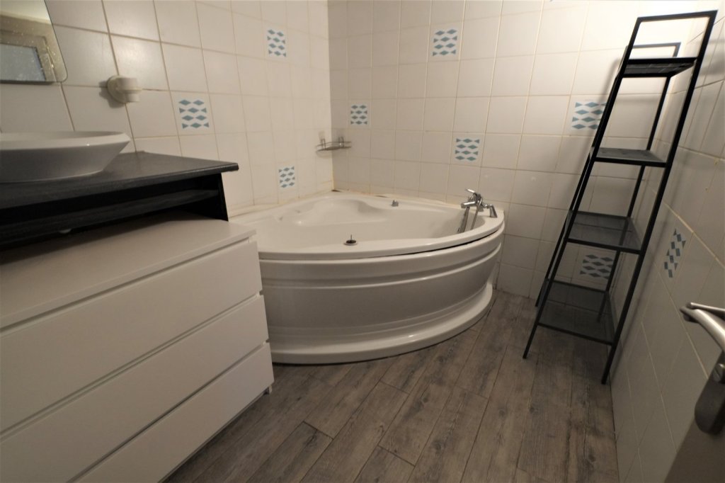 APPARTEMENT T1 - LILLE CENTRE - 43.12 m2 - LOUÉ