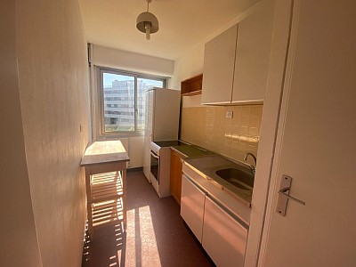 APPARTEMENT T1 - LILLE CORMONTAIGNE - 31.72 m2 - LOUÉ